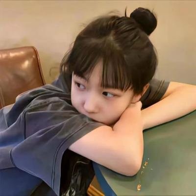 一个死气沉沉的夏天